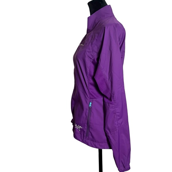 Arc’teryx Purple Women’s Marathon Running Jacket — Size Small - Picture 2 of 16